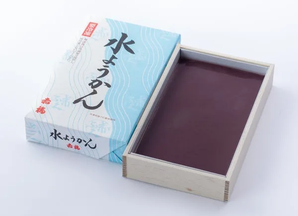横浜高島屋で販売される赤福商品