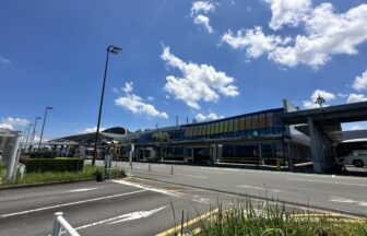 Takamatsu Airport terminal exterior