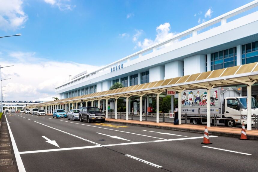 Exterior view of Kagoshima Airport terminal building
