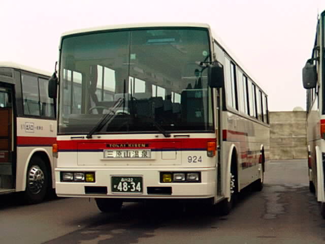 Oshima Bus vehicle at Okada Port