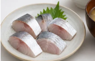 魚の切り身とぶつ切りのイメージ