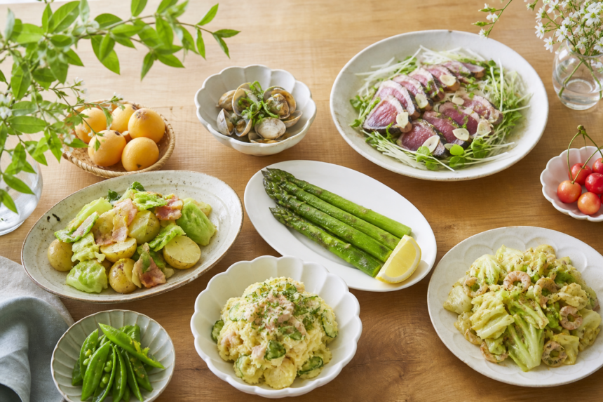5月の月間献立に使うアスパラガス、あさり、初鰹、新じゃが、春キャベツなどの料理
