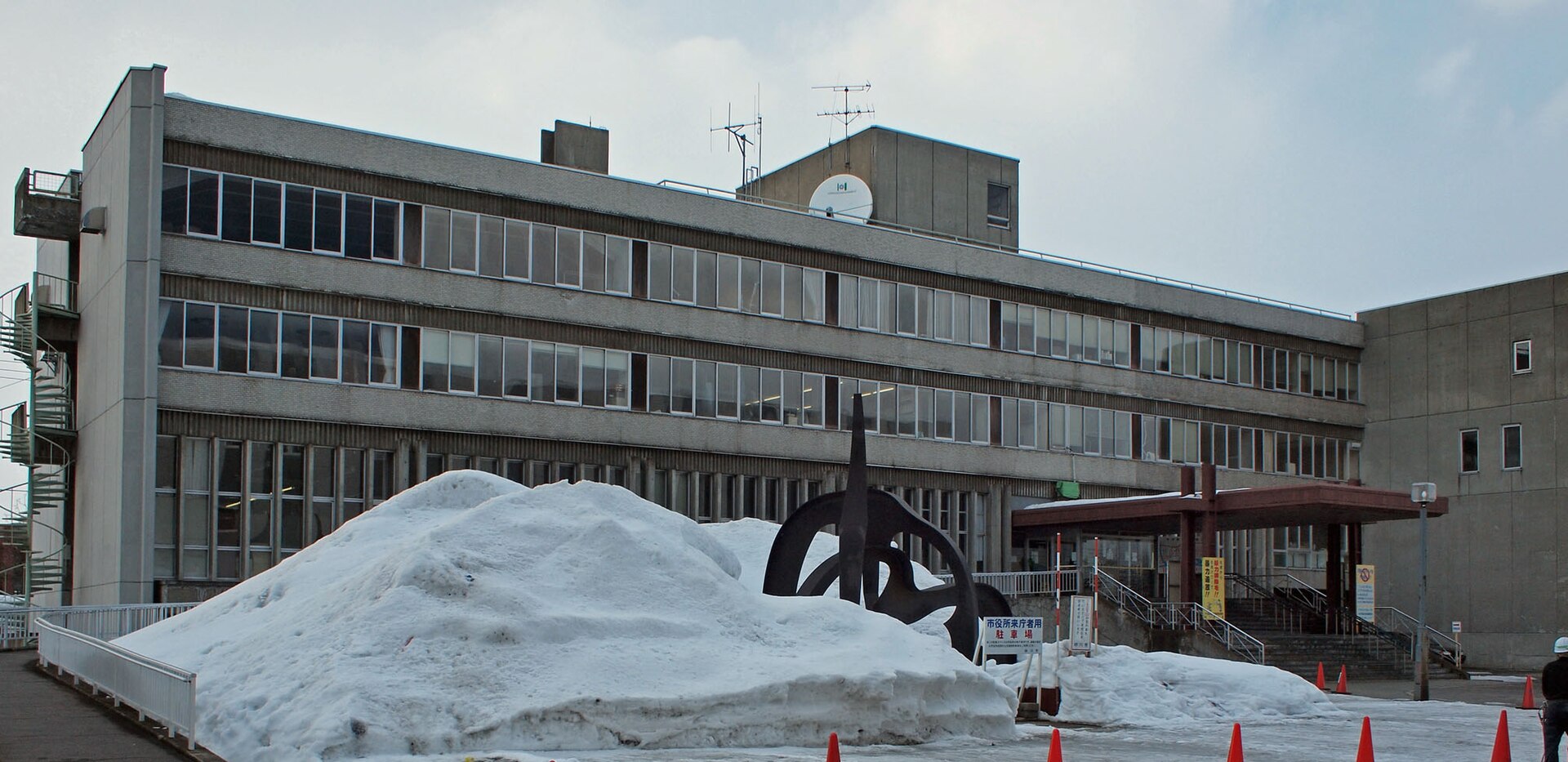 砂川市役所周辺