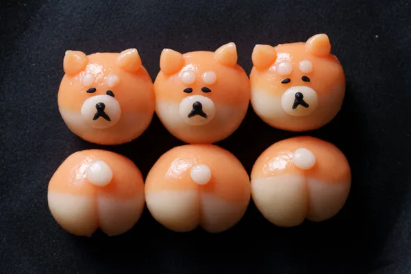 秋田犬お月見だんごの紹介に掲載された画像