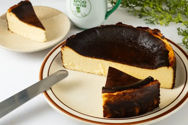 米粉を使ったバスクチーズケーキ