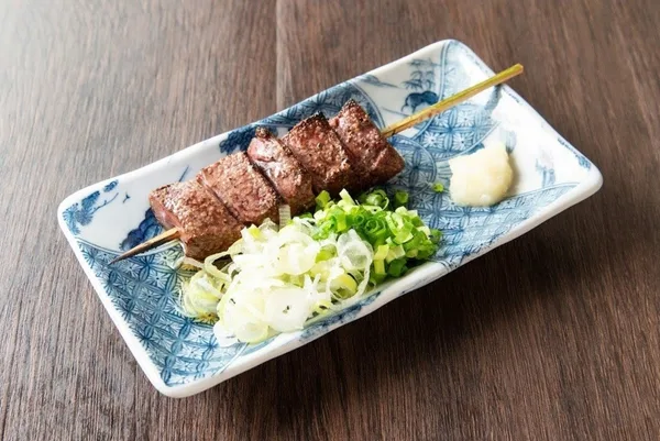 紅とんのレバテキ串