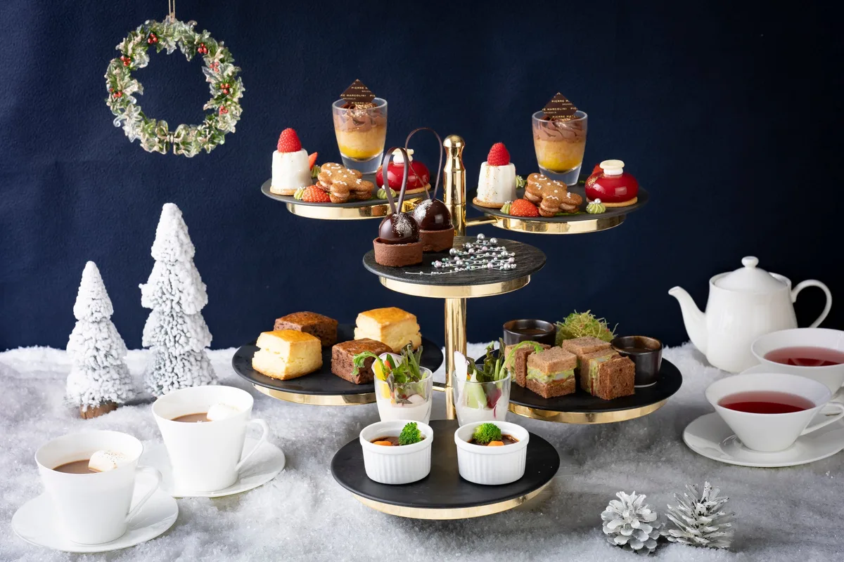 ザ・プリンス パークタワー東京のピエール マルコリーニのオリジナルクーベルチュールを使用した「Christmas Afternoon Tea」