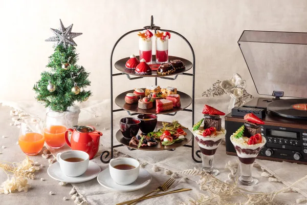 新宿プリンスホテルのレコード＆クリスマスアフタヌーンティー イメージ