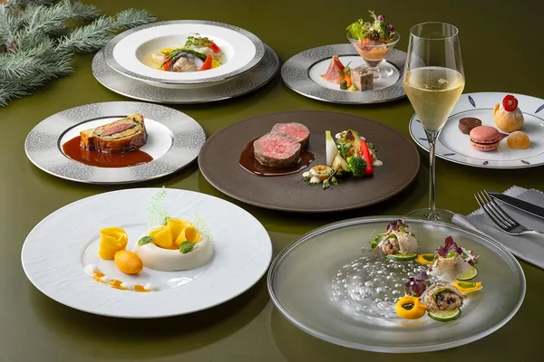 クリスマスディナーコース「Menu de No&euml;l2026(ムニュ ド ノエル2026)」
