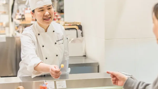 POP-UP STORE「旅するDEAN & DELUCA」の節に掲載された画像