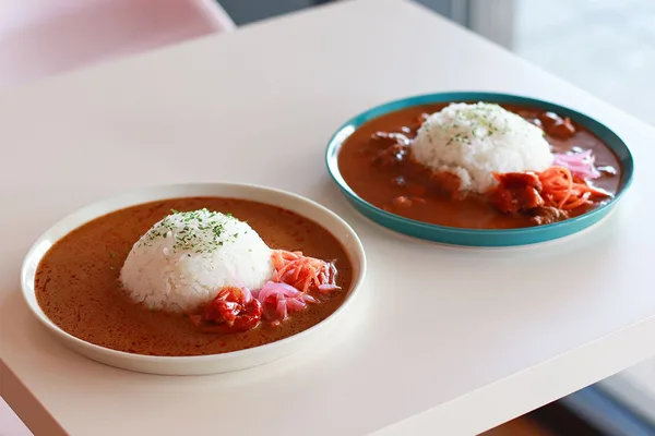 2種類のカレーメニュー