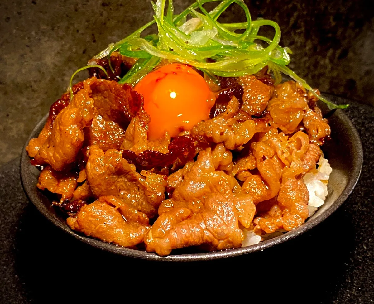 肉フェスで焼肉八そらが出したにんにく醤油TKGG