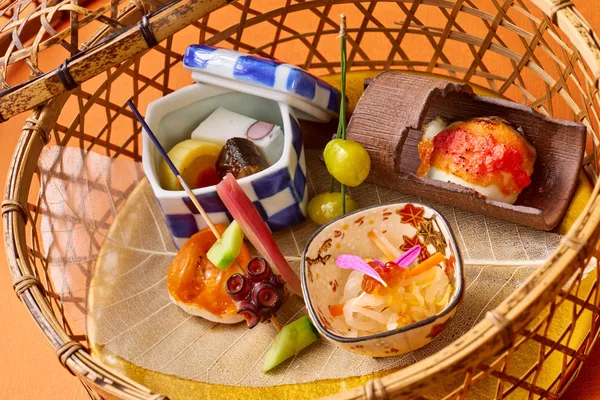 和のスイーツ八寸のお料理