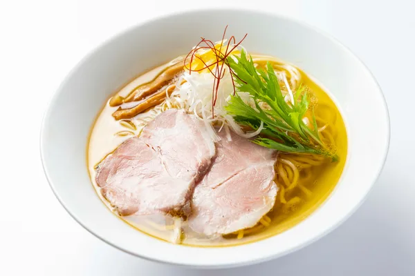 ぐり虎 製麺食堂の鶏塩ラーメン