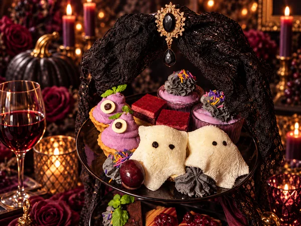 「仮装なしでも十分楽しめる、ハロウィン気分を味わう大人のひととき」に掲載された画像