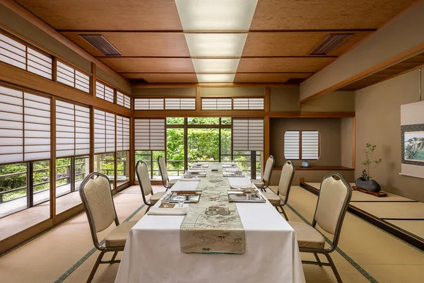 料亭「聴涛館」御幸の間