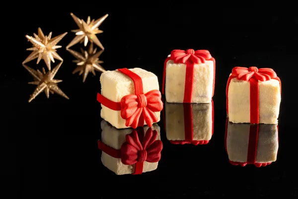 クリスマスツリーケーキに掲載された画像