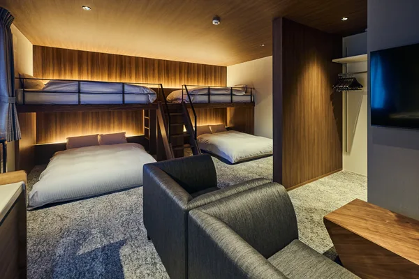 HOTEL SOVA 熊本駅前のバンクベッドフォース