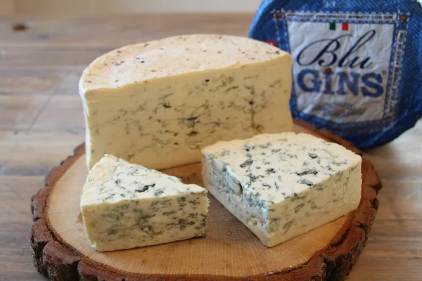 イタリア産ブルーチーズ