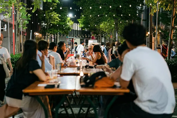 「兜町夜市飲み歩き」の節に掲載された画像