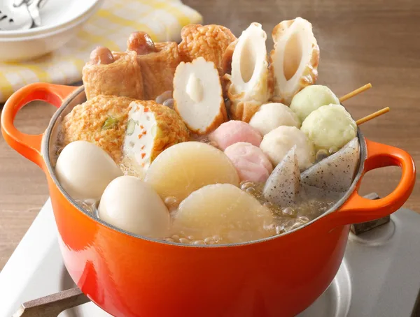 とテツもない おでんだしの商品イメージ