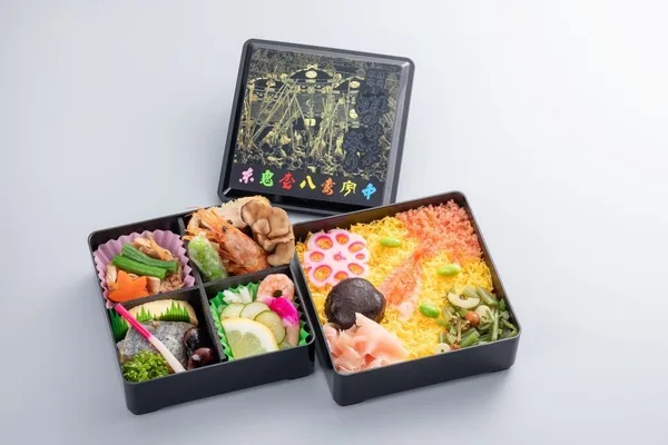 灘まつり二段重(神輿) 2,700円(税込)