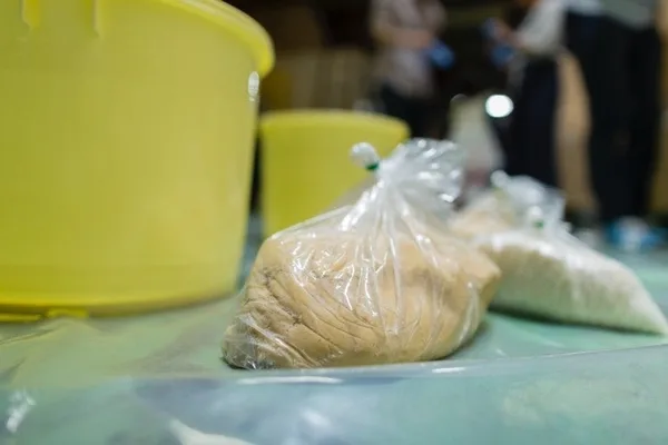「味噌蔵で仕込み、自宅で育てる「手前味噌」」に掲載された画像