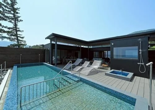 温水で35℃前後の水温になってます