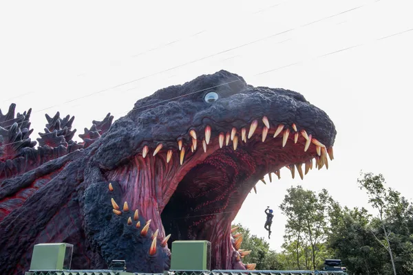 ニジゲンノモリのゴジラ迎撃作戦