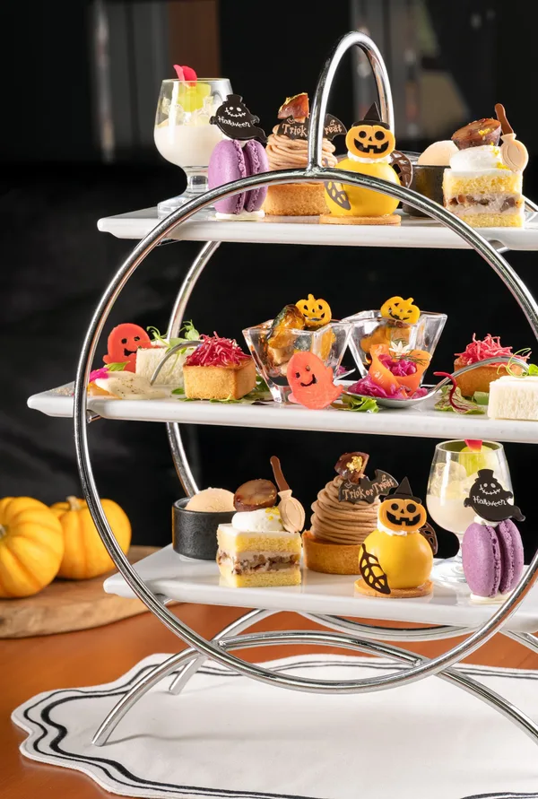 魔女の晩餐会アフタヌーンティーセット ～Le Bal d`Halloween～