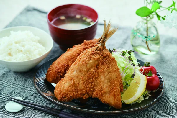 石井商店の長崎県産 骨取り大きなアジフライ