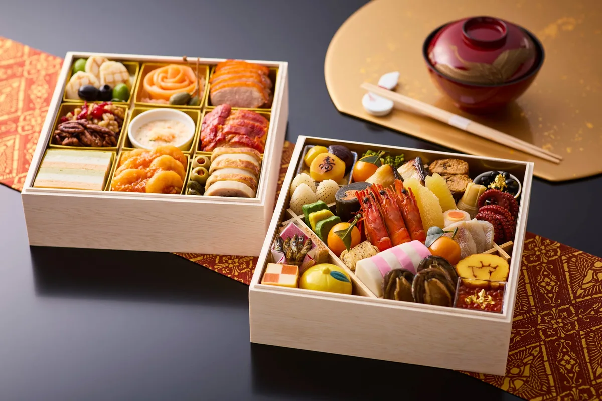京王プラザホテルの和洋中二段重