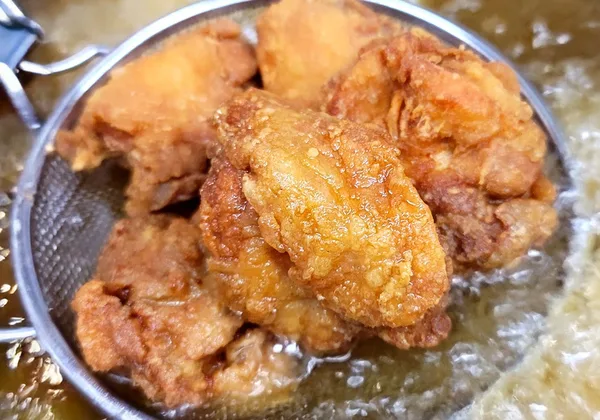 「焼きたてパンとご一緒に、北海道のご当地メニューも!」に掲載された画像