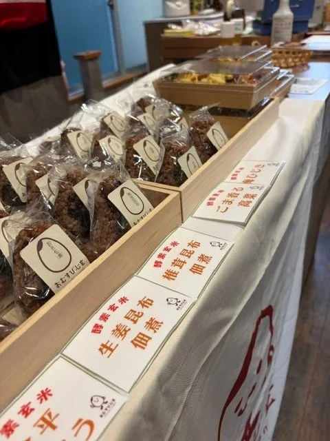 薬院LAB店の販売カウンター