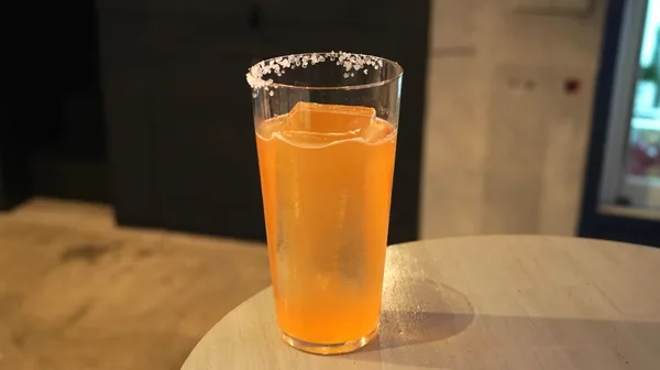 STAND_BnAの新カクテル Red Fruit BERRY&TONIC