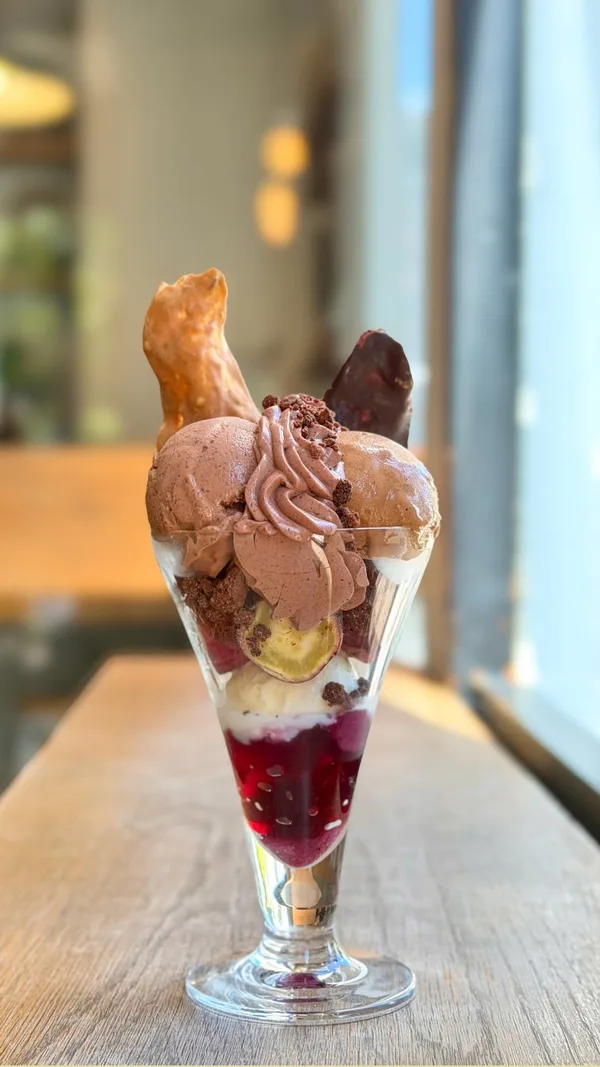 Minimal 富ヶ谷本店のBean to Bar チョコレートパフェ 秋Ver.