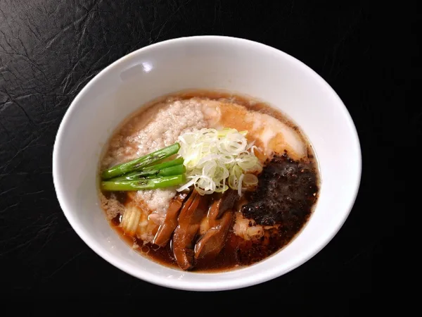 焦葱醤油らぁ麺