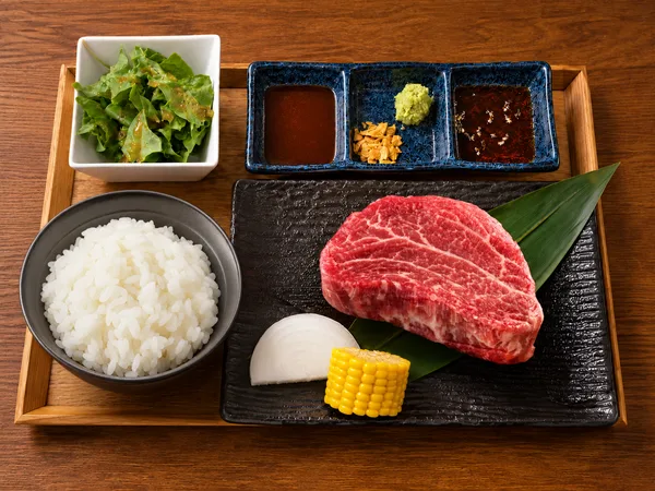 3種類のA5和牛ステーキランチの節に掲載された画像