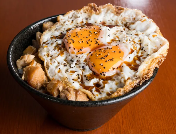 裏人気No1焼豚玉子飯