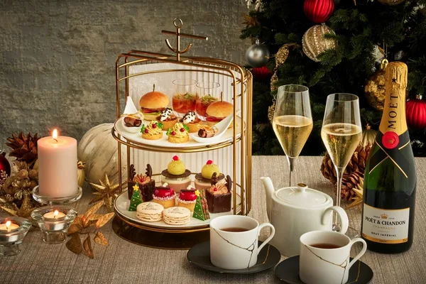 クリスマスアフタヌーンティー with リンツチョコレートの紹介に掲載された画像