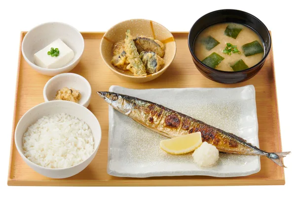 さんまの塩焼定食