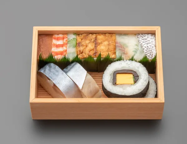 老舗グルメを紹介する節に掲載された画像