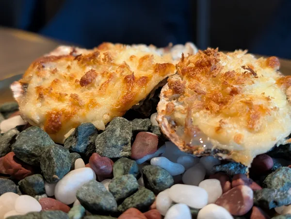 牡蠣の焼きチーズグラタン