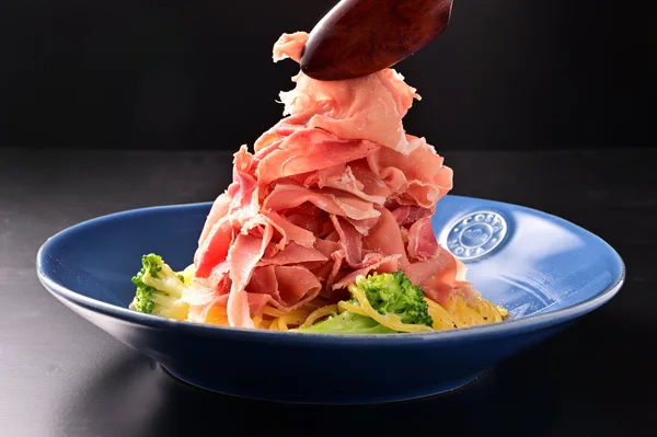 YUM GELATOの節に掲載された画像
