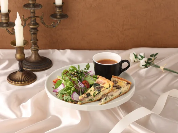 Quiche & Salad Plate