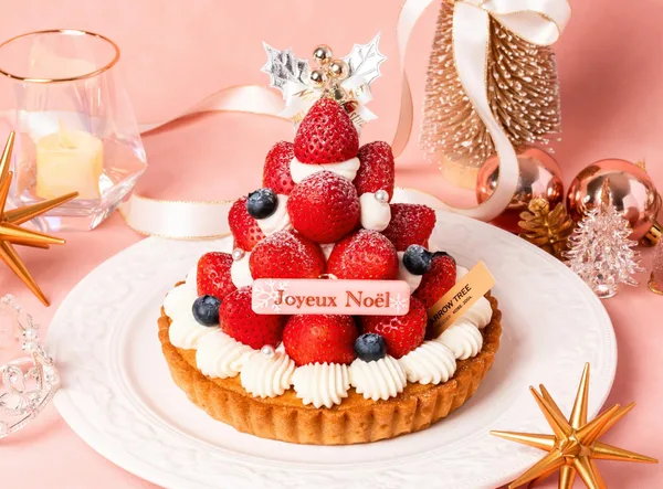 クリスマスのホールケーキの紹介に掲載された画像(直径15cm|4〜6人用)