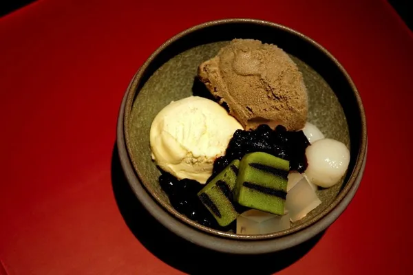 加賀棒茶あんみつ 1,100円