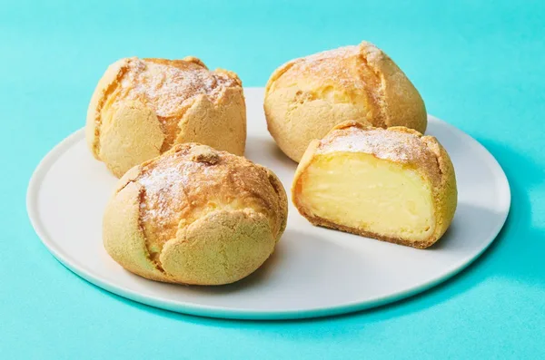 Butters Mochitto Cream Puff