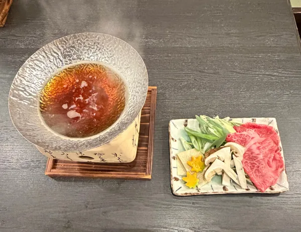 「秋香る松茸と牛のすき煮」税込1,980円