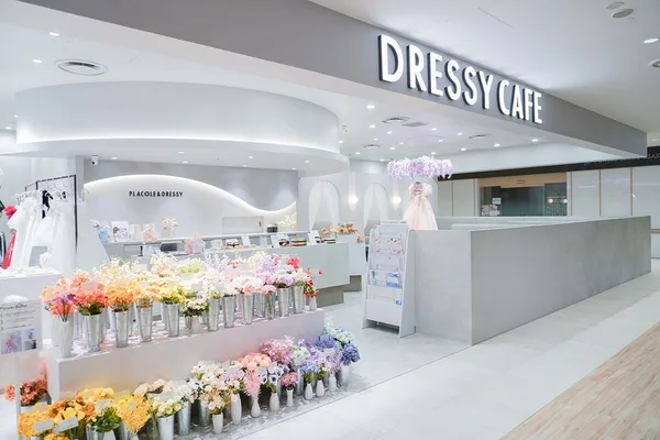 店舗情報のDRESSY CAFE 大阪店の節に掲載された画像